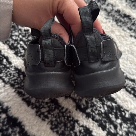 NIKE Flex Runner 3 Slip-On Shoe boys 11C - Picture 3 of 6